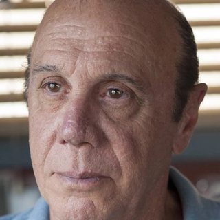 Wayne Unser as seen in the show, played by Dayton Callie