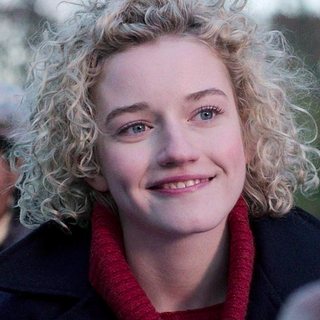 Kimberly Breland as seen in the show, played by Julia Garner