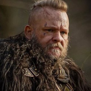 Haesten as seen in the show, played by Jeppe Beck Laursen